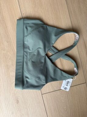 Lululemon NWT envital grey eucalyptus